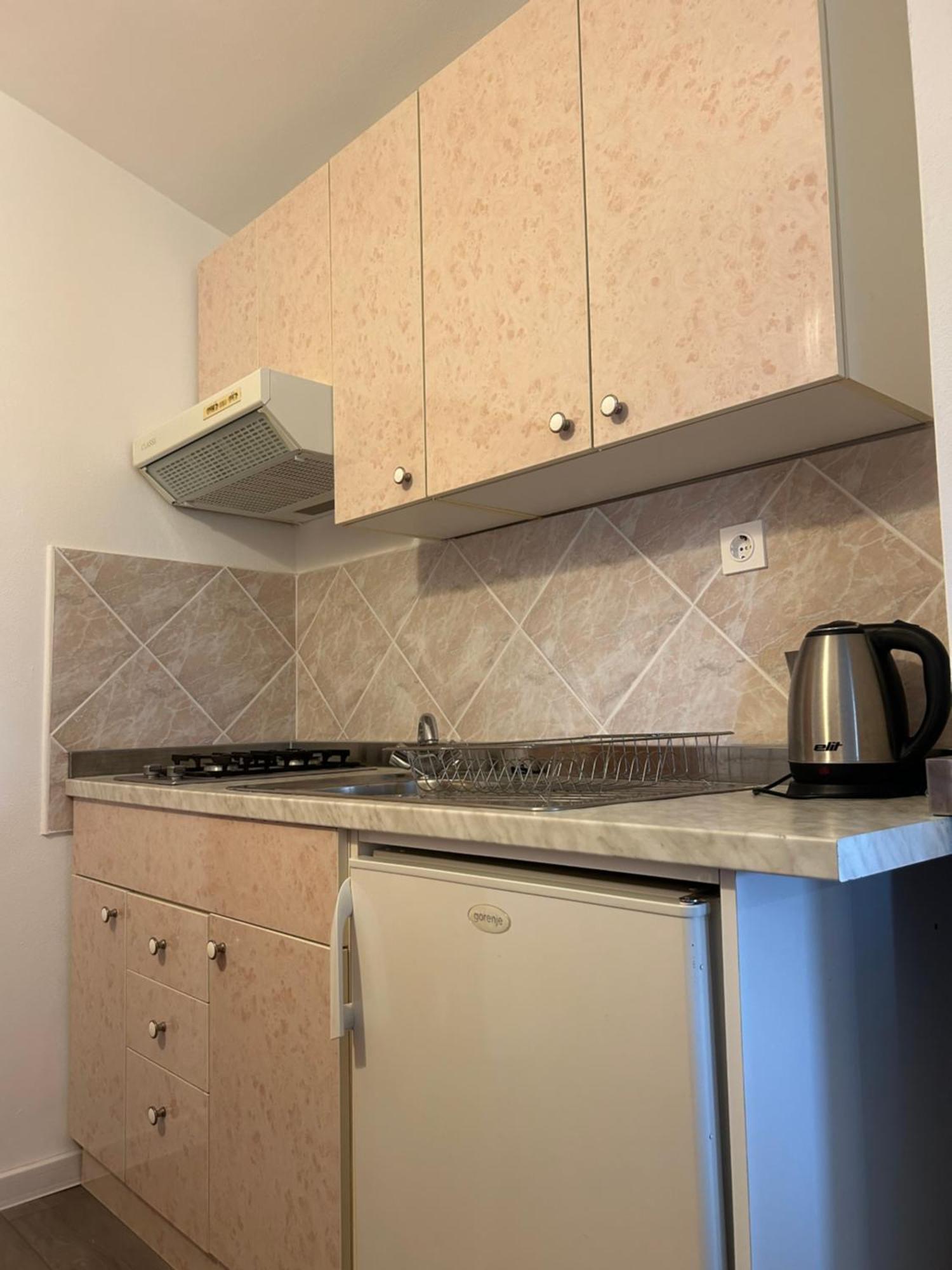 Apartmani Natasa Върсар Екстериор снимка