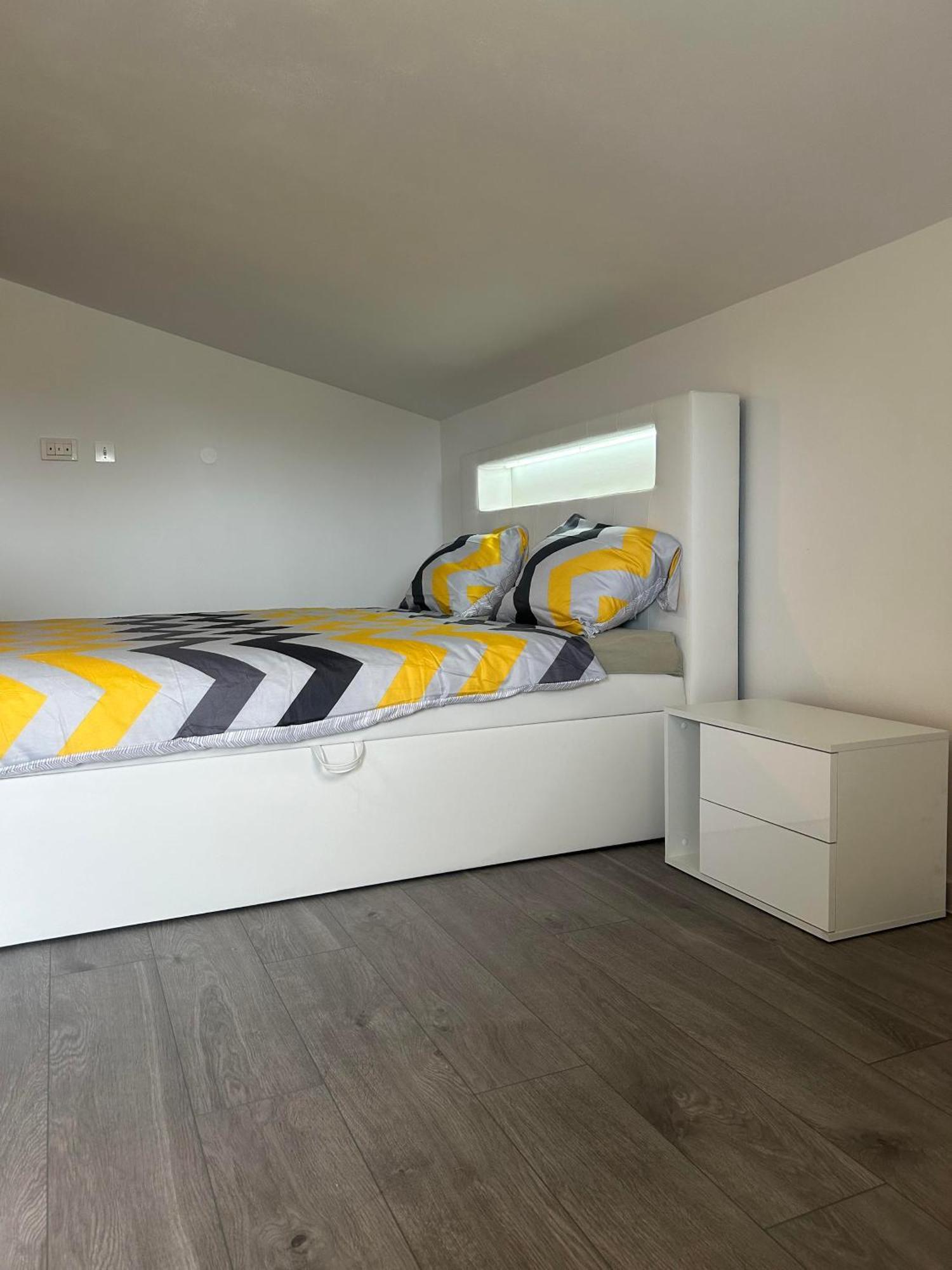 Apartmani Natasa Върсар Екстериор снимка