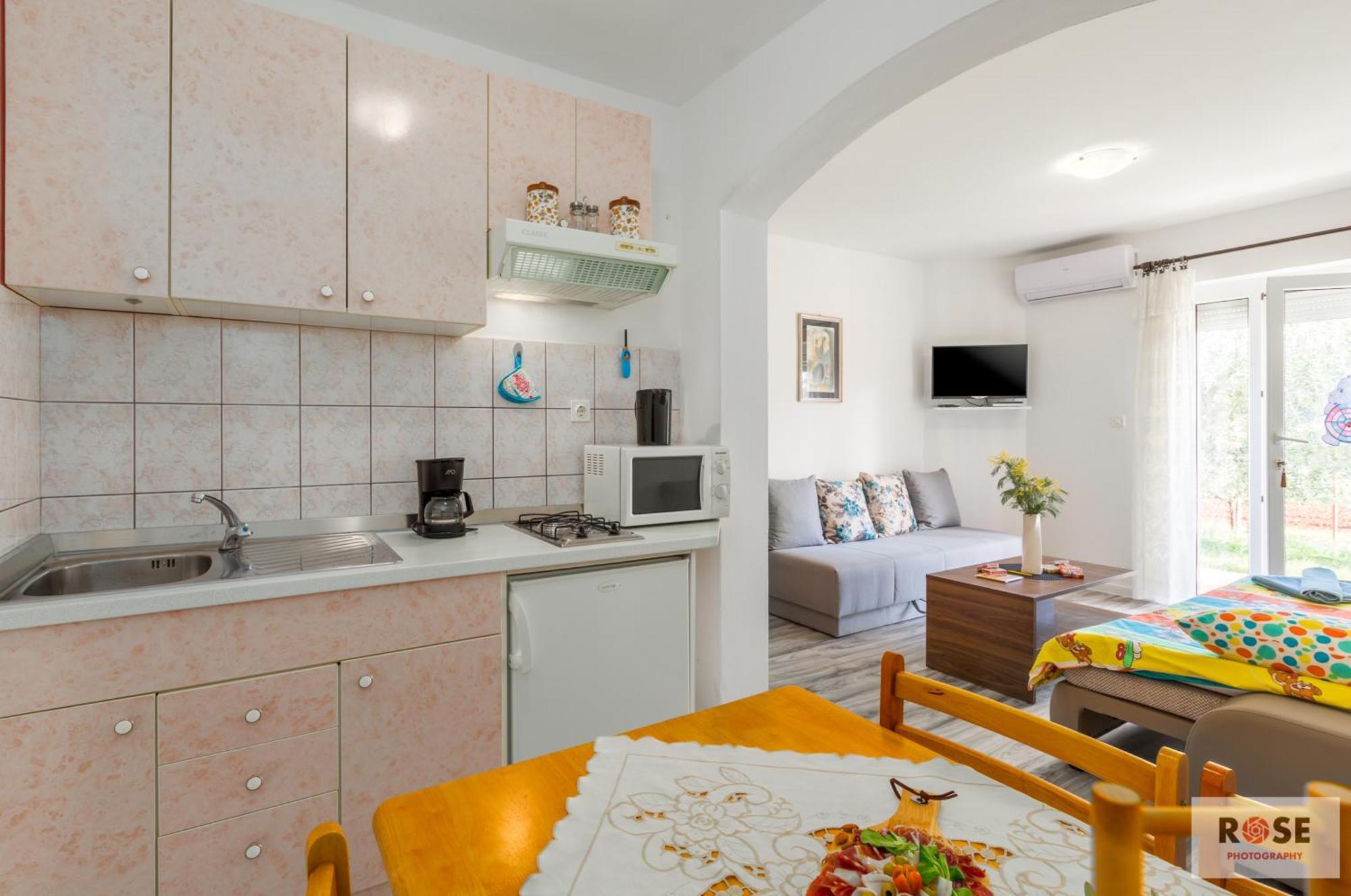 Apartmani Natasa Върсар Екстериор снимка